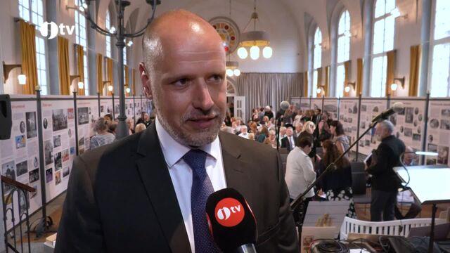 Síla odvahy a laskavosti: Příběh Ruth Hálové